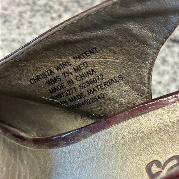 ✨Host Pick✨  Candie's Wine Peep-Toe Slingback Heels - Picture 7 of 7